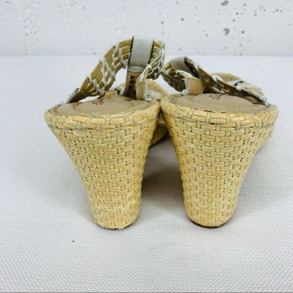 Born Crown size 8 White & Silver Sandal Heels - Picture 5 of 13